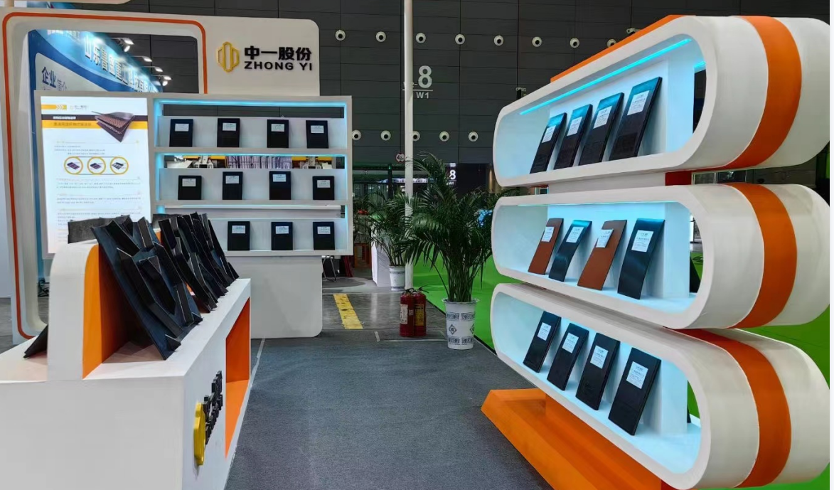 1698804664181068494.png 32.png